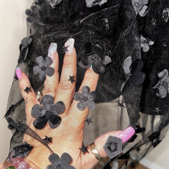 NWT TRIXXI Black Floral Appliqué Tulle Mini Dress Juniors Size Medium - Picture 5 of 12